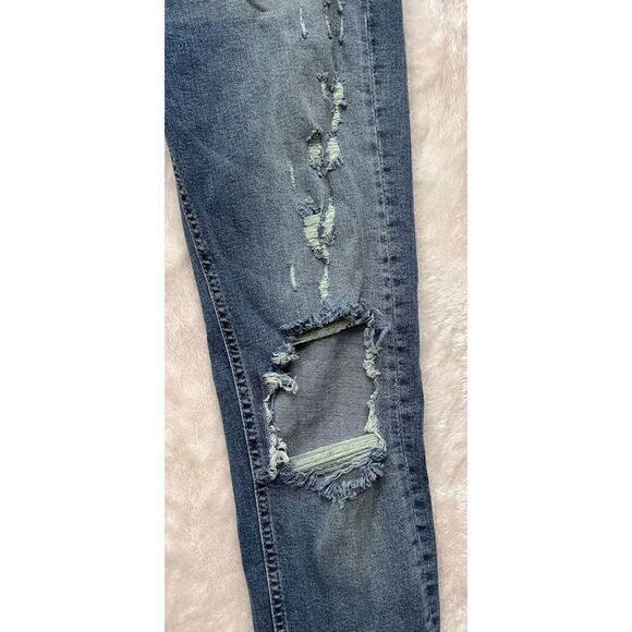 NWT boohooMAN SKINNY STRETCH BUSTED KNEE
DISTRESSED JEANS - Picture 13 of 15